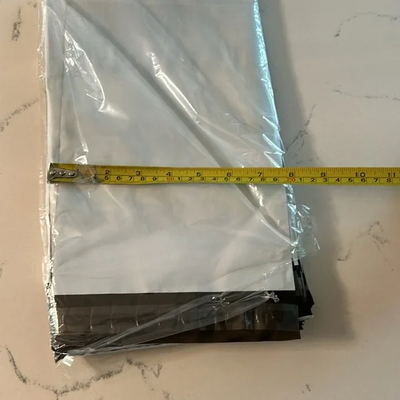 (100) 10X13 Poly mailers - Picture 3 of 4